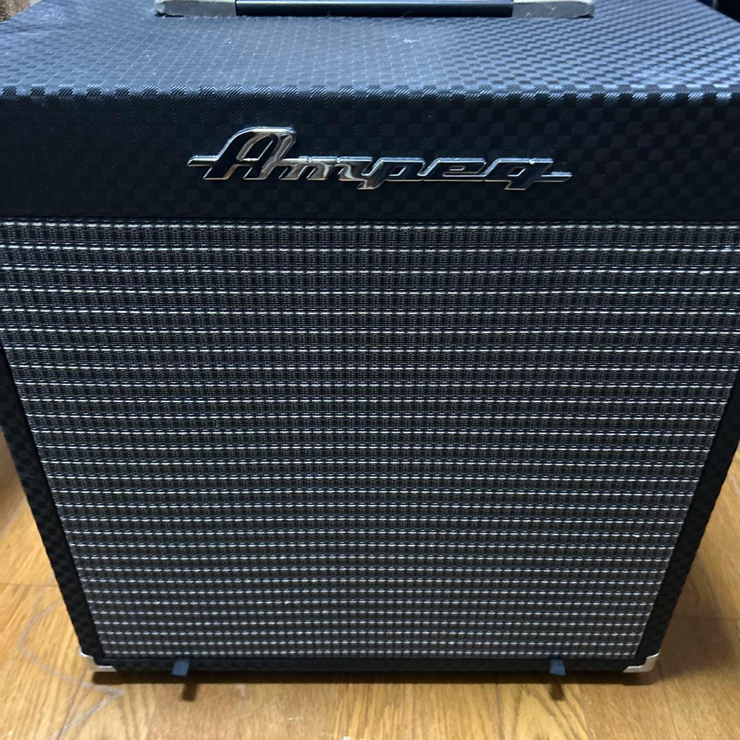 Ampeg Rocket Bass RB-115 ベース用アンプ