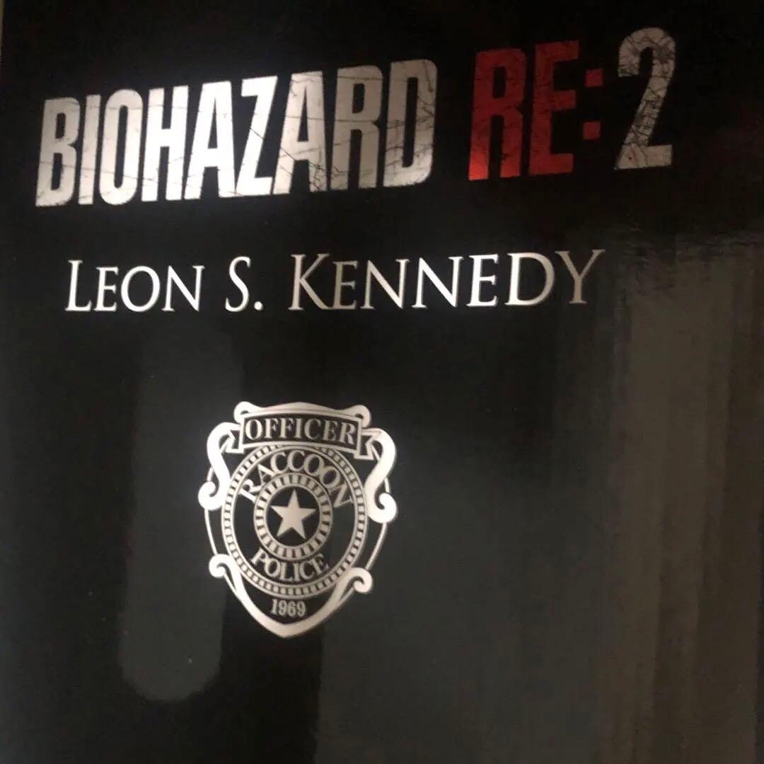 PS4 バイオハザードRE2レオン・S・ケネディ フィギュア（箱付き）