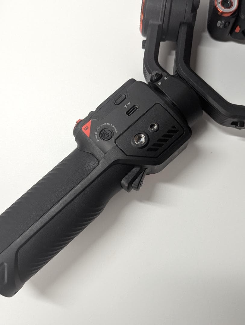 【新品同様品】Hohem iSteady M7 高性能スマホジンバル