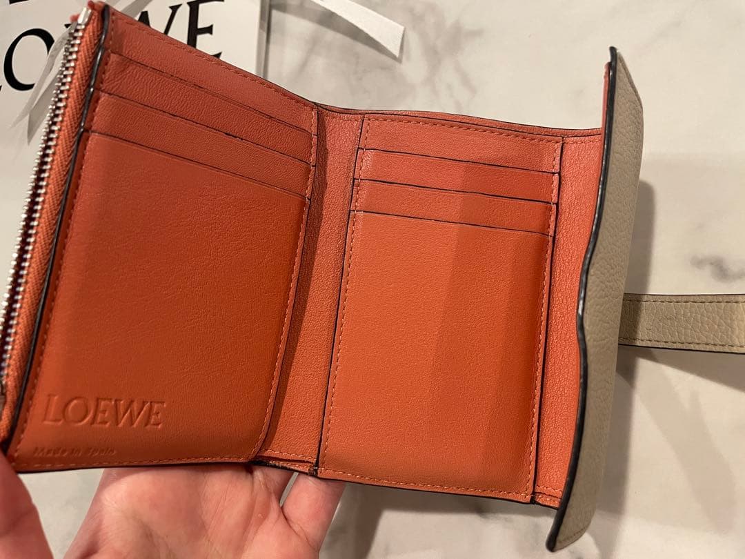 ロエベ　財布　バーティカルウォレット　スモール