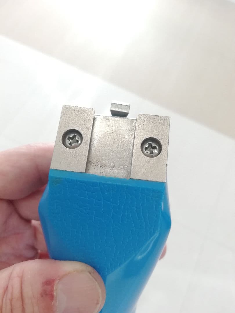 スピーディクバリカン　赤と青　2個セット　替刃　ブルーム　バリカン　クリッパー