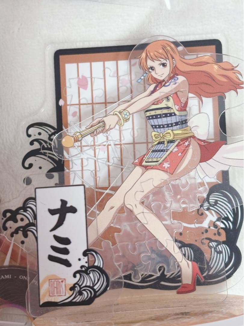 ワンピース ナミ アクリルスタンド 缶バッジ セット