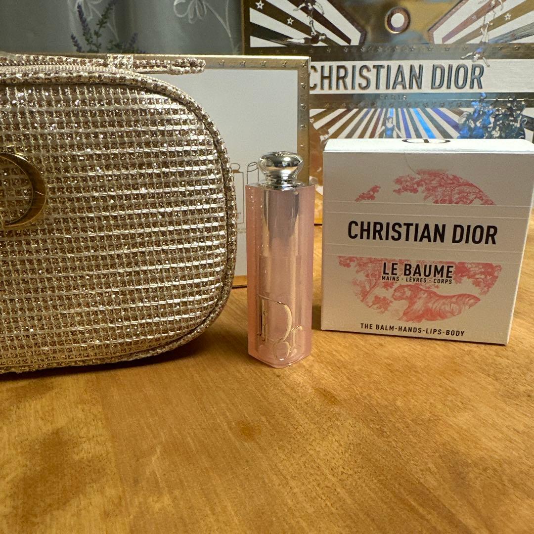 DIOR ビューティーケアセット　(ポーチ、ハンドクリーム、リップクリーム)