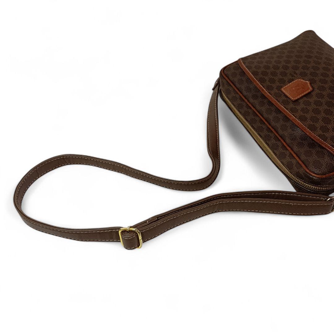 美品 正規品 セリーヌ ショルダーバッグ マカダム PVC レザー 肩掛け 革