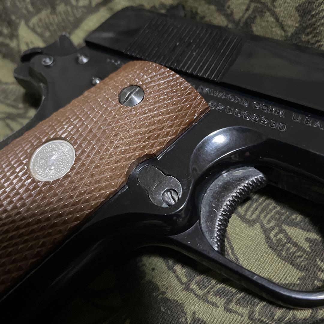 1911 ブラックモデルガン 　プラスチック製