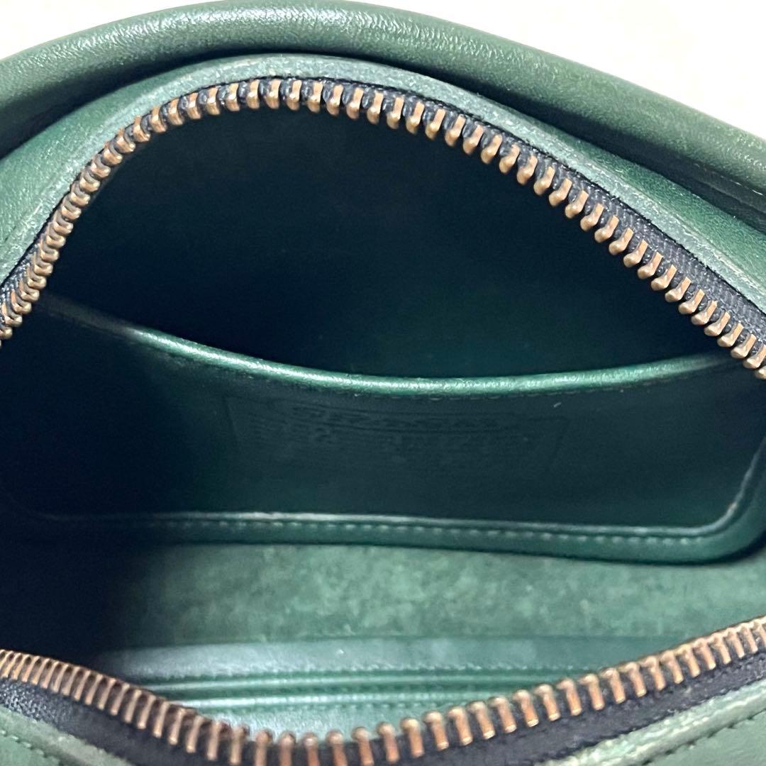 オールドコーチ　ショルダーバッグ　グリーン　ハーフムーン　三日月　USA