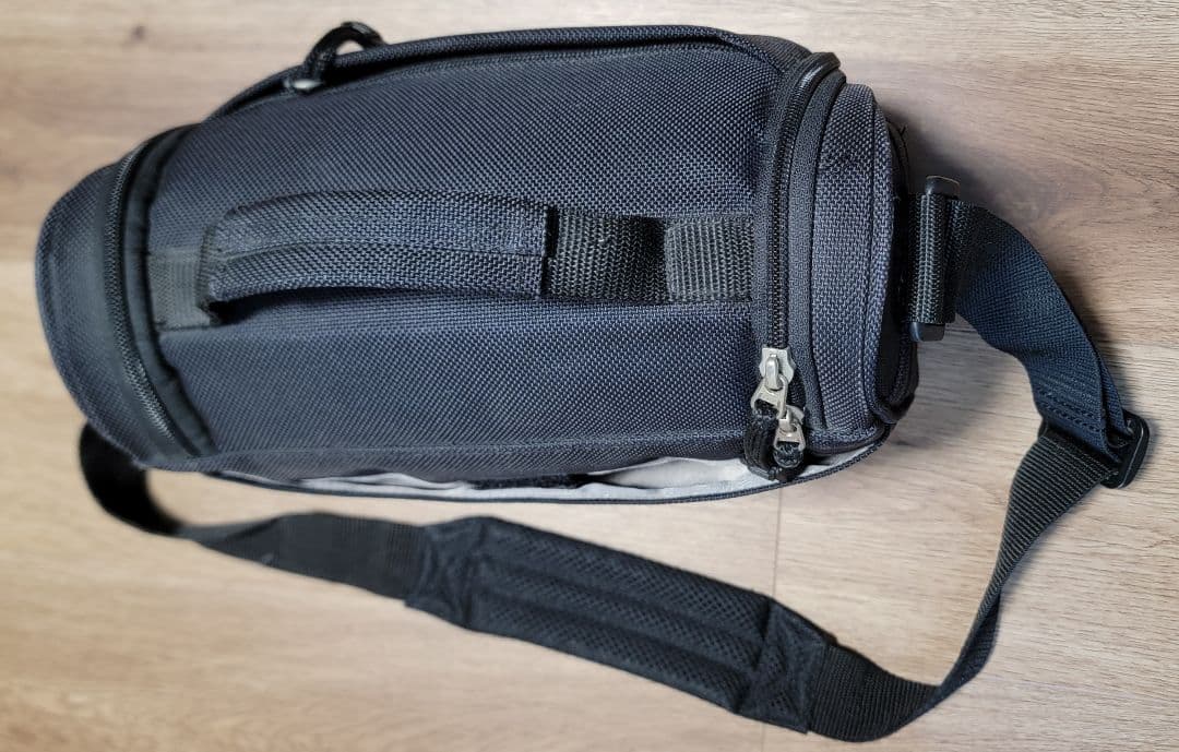 Canon EOS Kiss X2 デジタル一眼レフ ダブルズームレンズキット他