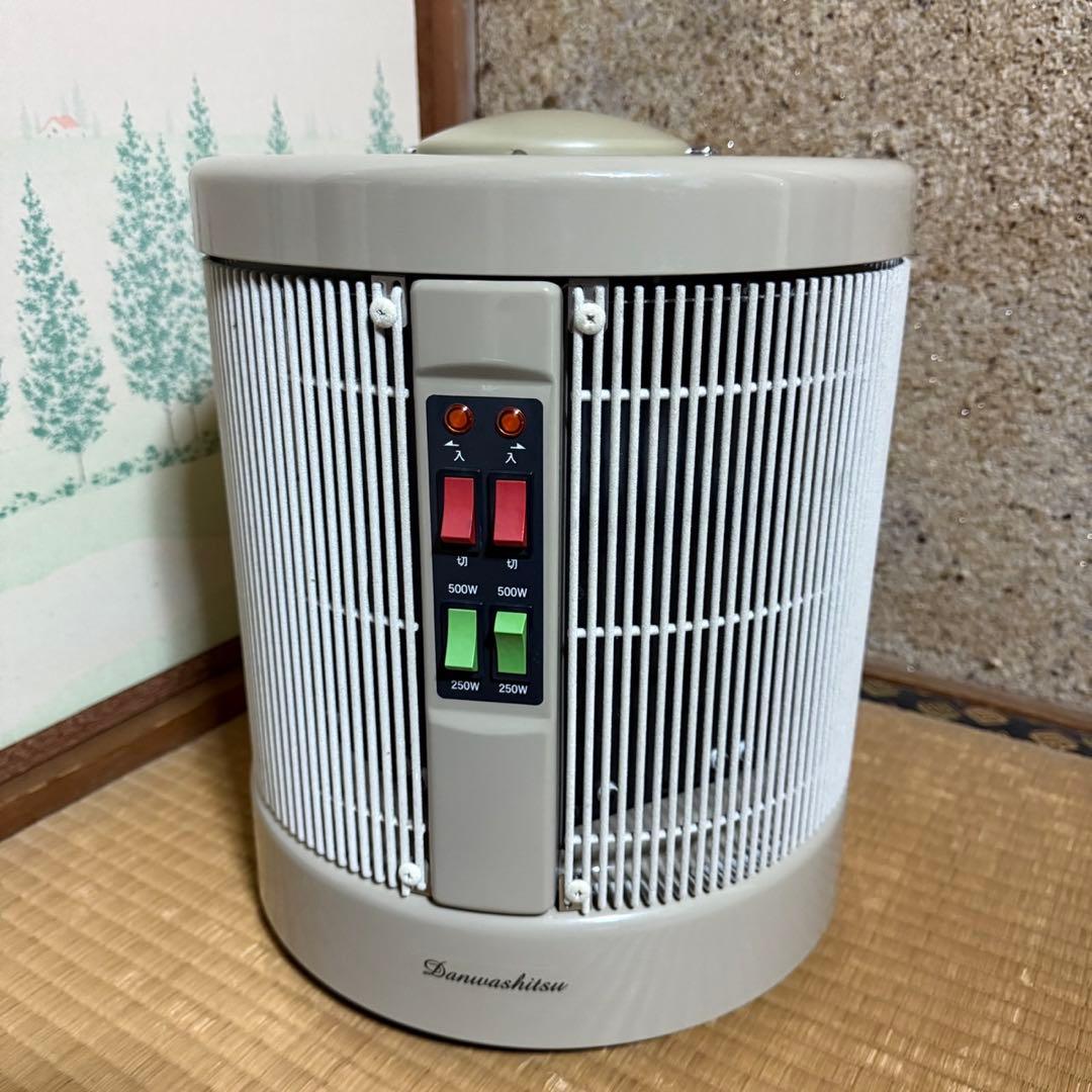 ほぼ未使用　RCS 暖話室 DAN1000-R16 遠赤外線ヒーター