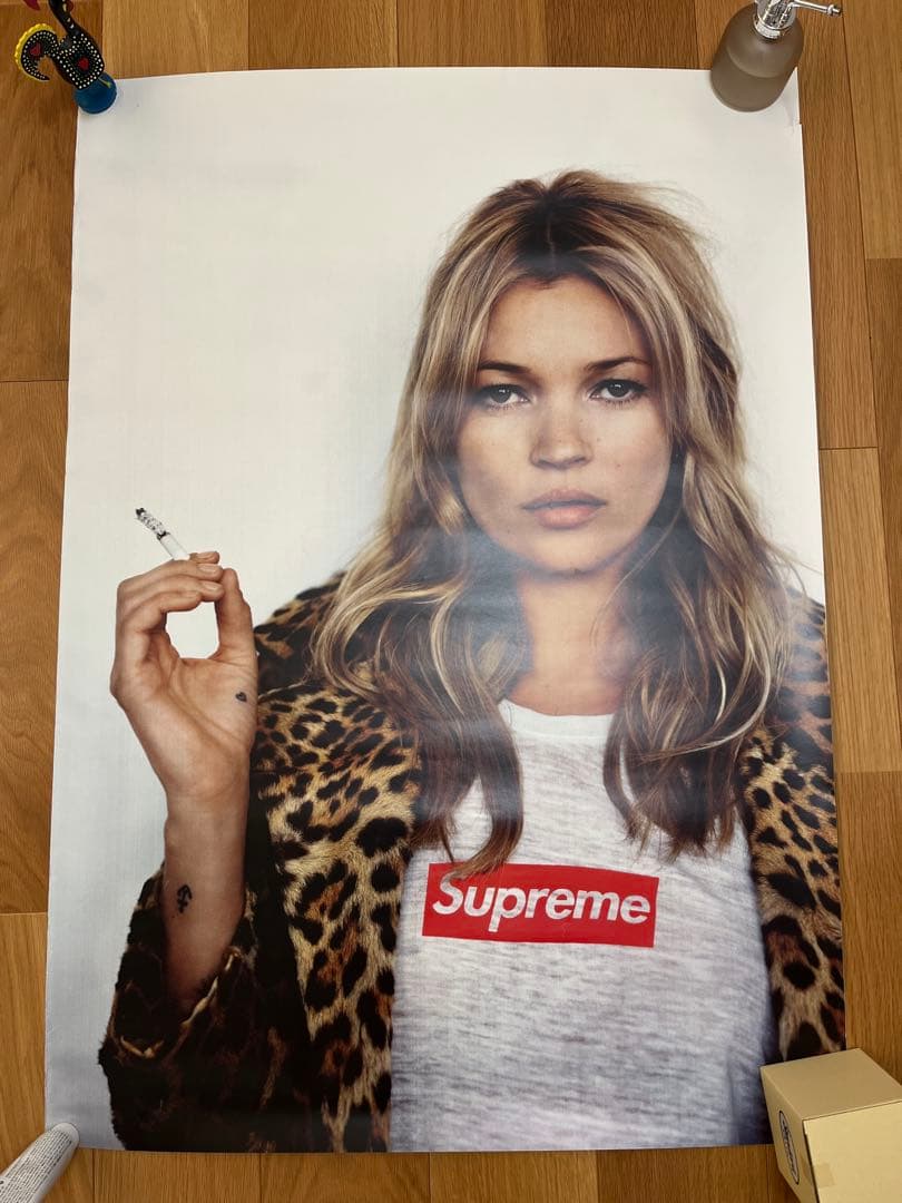 Supreme ポスター ケイトモス　レオパード柄　フレーム無し