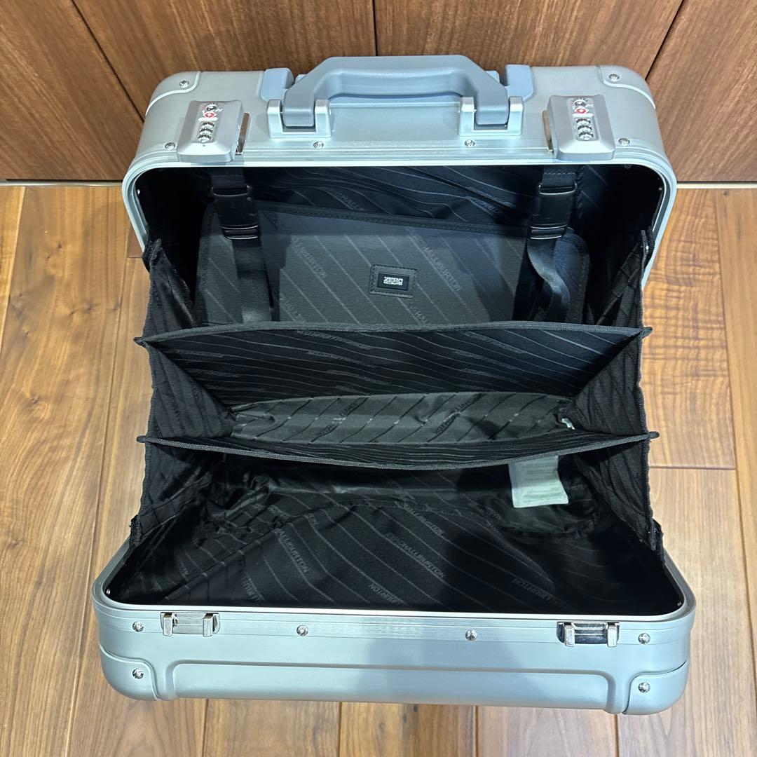 ゼロハリバートン　Two-Wheel Business Case 29L