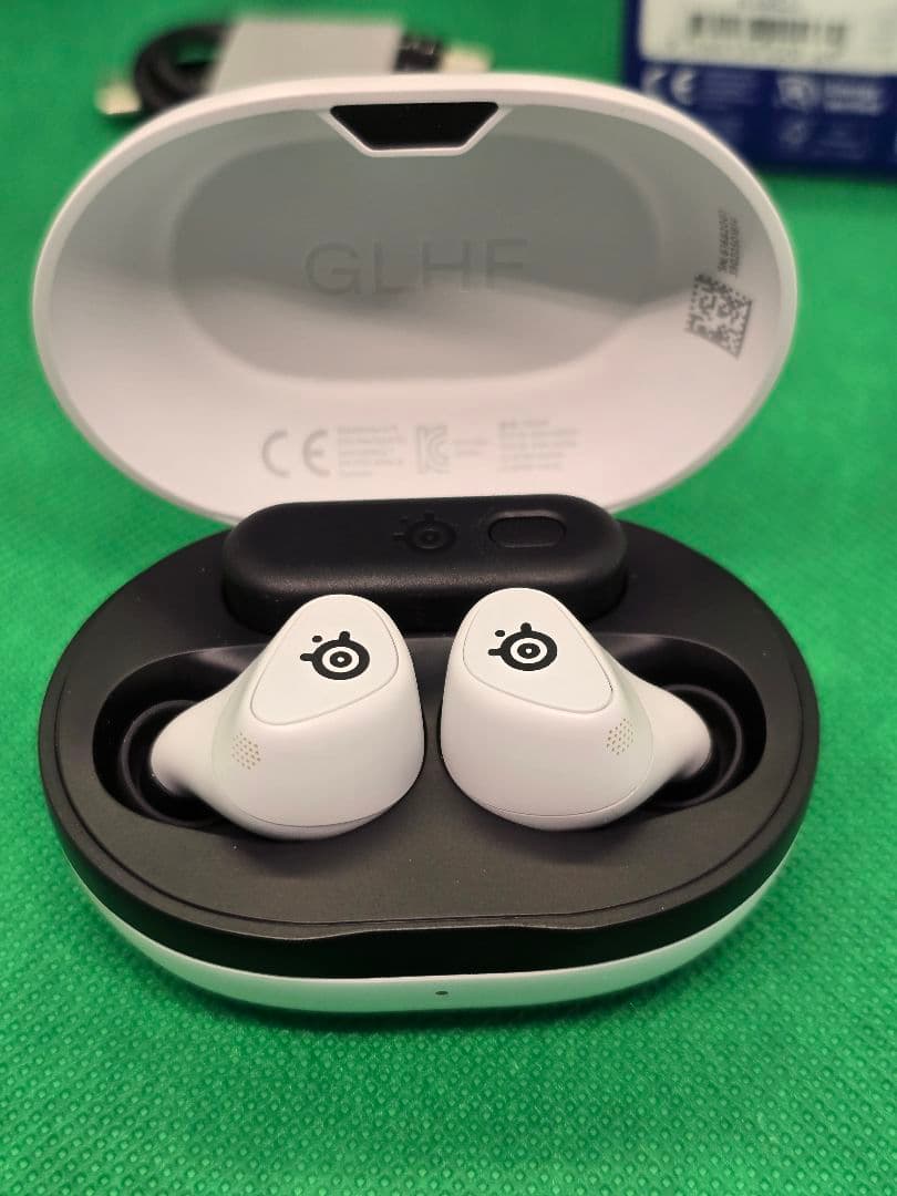 SteelSeries Arctis Gamebud ワイヤレスイヤホン