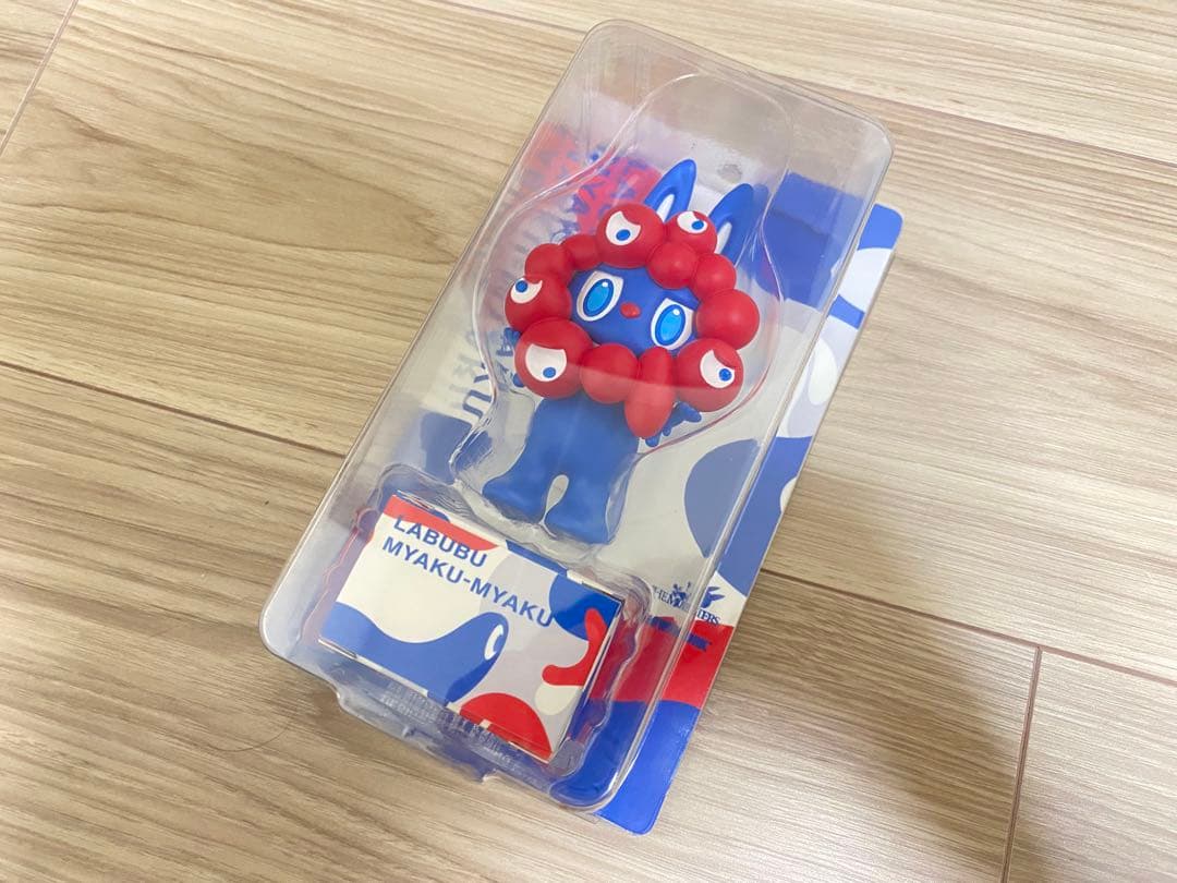 【新品】LABUBU MYAKU-MYAKU EXPO 2025 マスコット