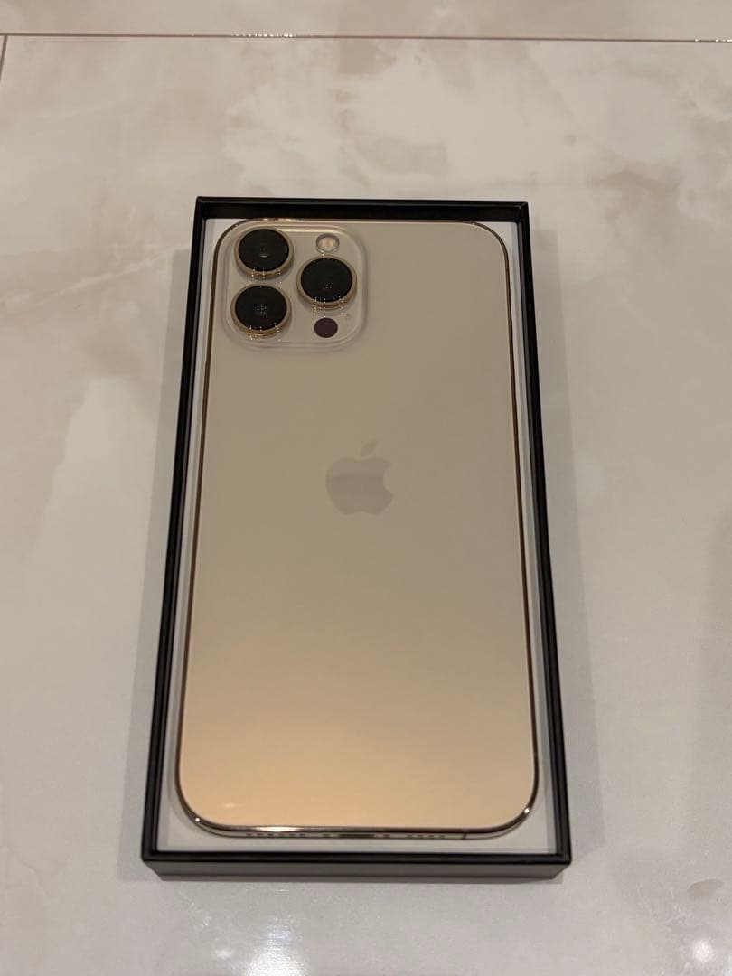 iPhone13Pro Max 256GBゴールド 美品