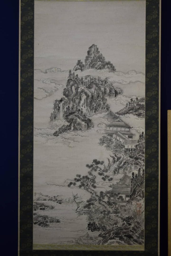 模写/狩野山雪/墨景山水之図/桐題箱付/布袋屋掛軸HF-479