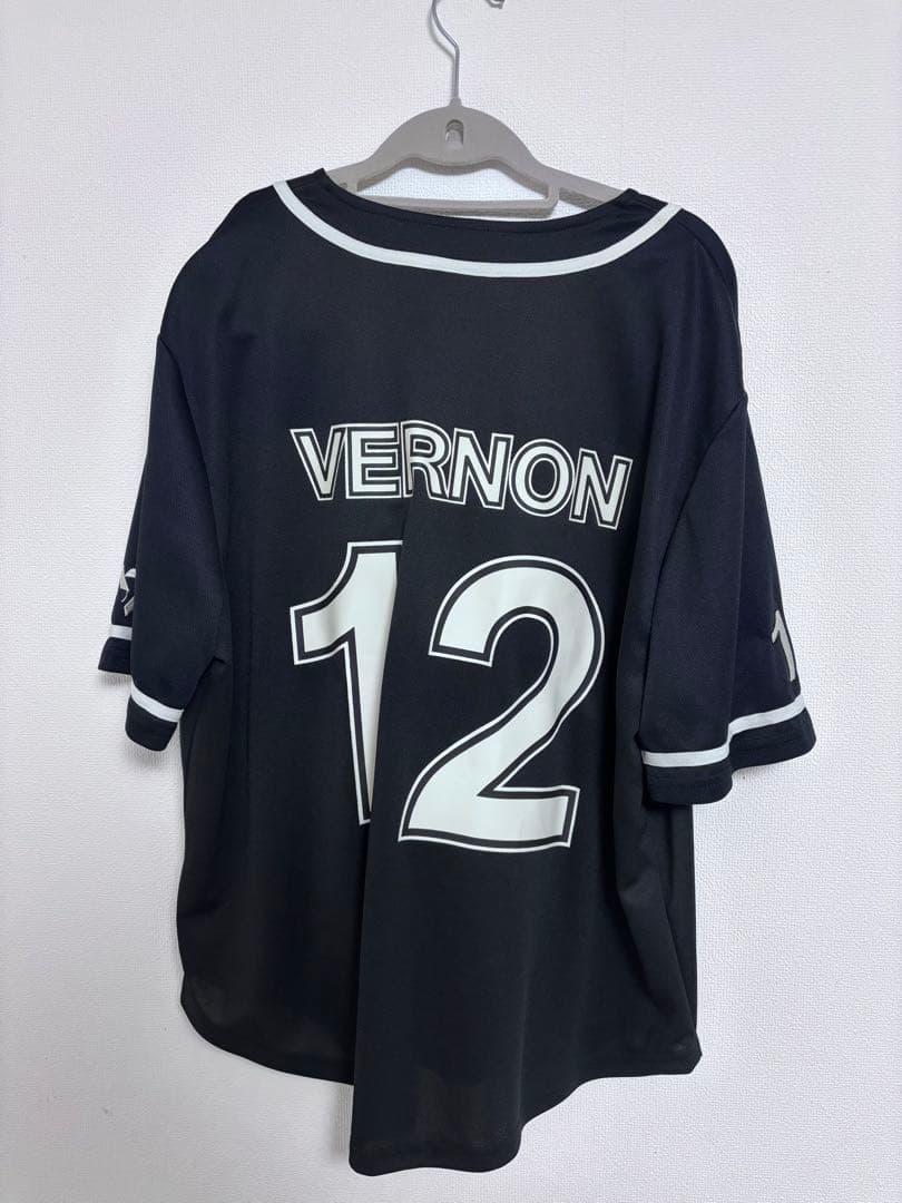 SEVENTEEN RIGHT HERE ユニフォーム　バーノン