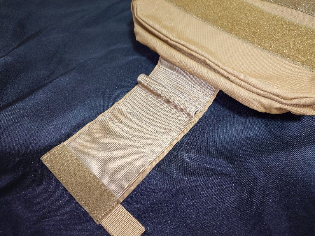 AGILITE ハンガーポーチ （タンカラー）