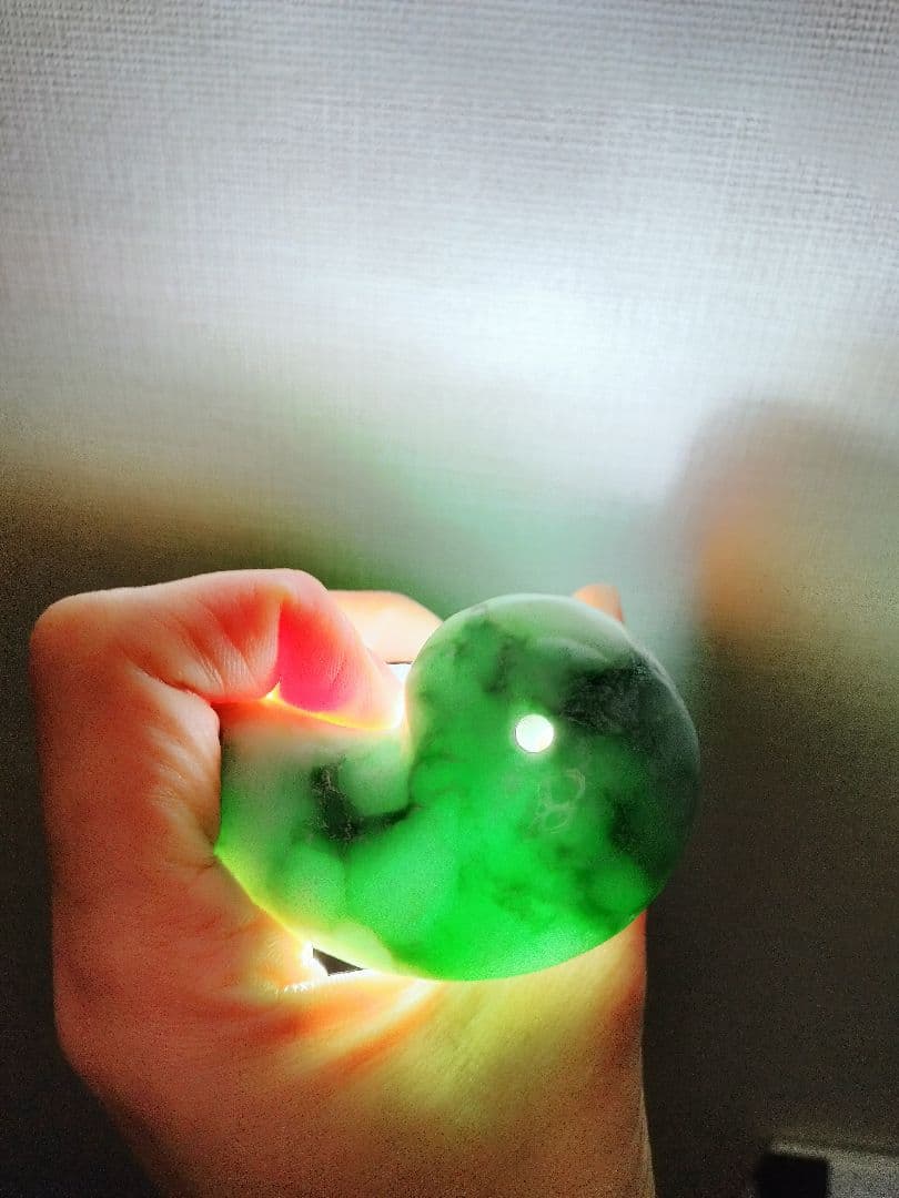 超希少 7cm 祖父のコレクション 糸魚川 翡翠 勾玉