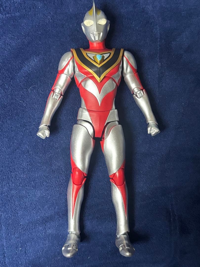 S.H.Figuarts 真骨彫製法 ウルトラマンティガ　ダイナ　ガイア