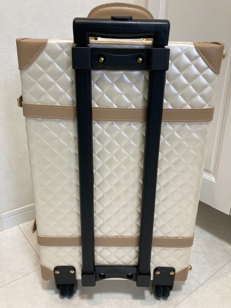 セーラームーン　USJ キャリーケース