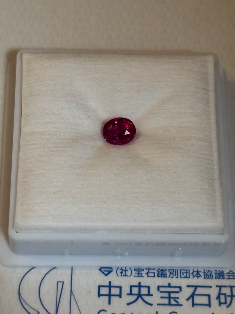 天然ルビー　ルース