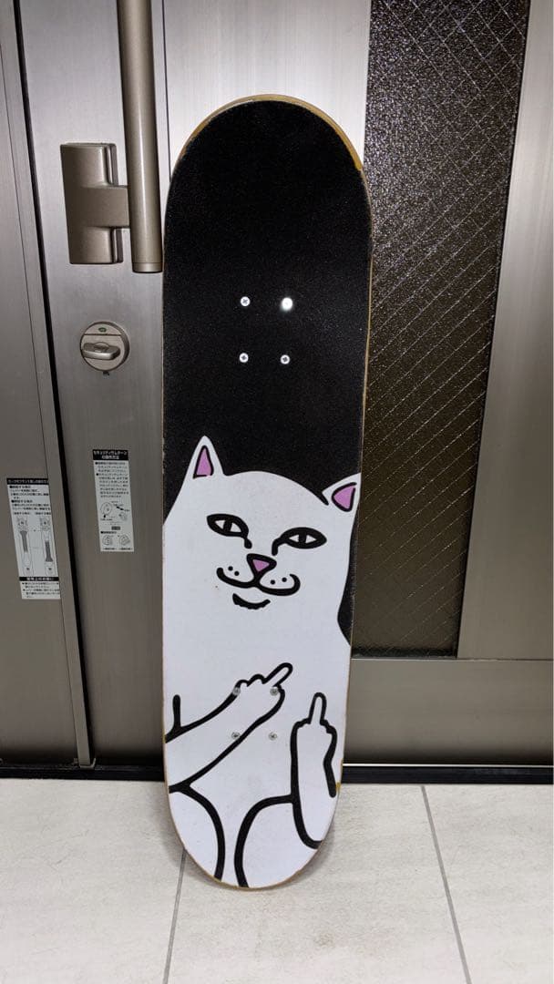 【人気】RIPNDIP スケートボードデッキ