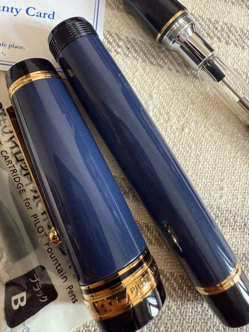 パイロット万年筆、漆、カスタム紺青、30サイズペン先 万年筆 ペン先はM