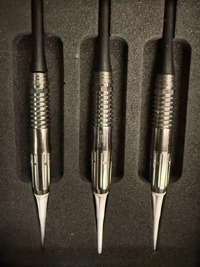 ジョーカードライバー REVEL C 19 ダーツ 3本セット