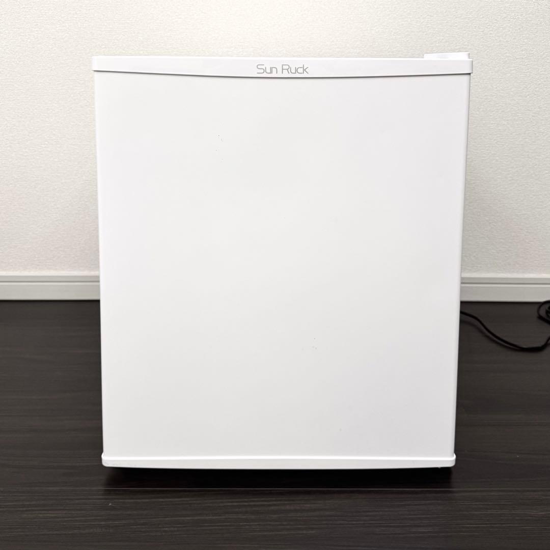 【美品】Sun Ruck 冷庫さん 小型冷蔵庫 48L 24年製 ホワイト