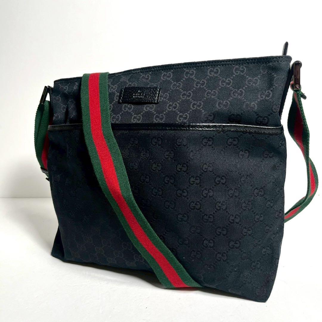 【未使用に近い✨】グッチ ショルダーバッグ GG シェリーライン ブラック 黒