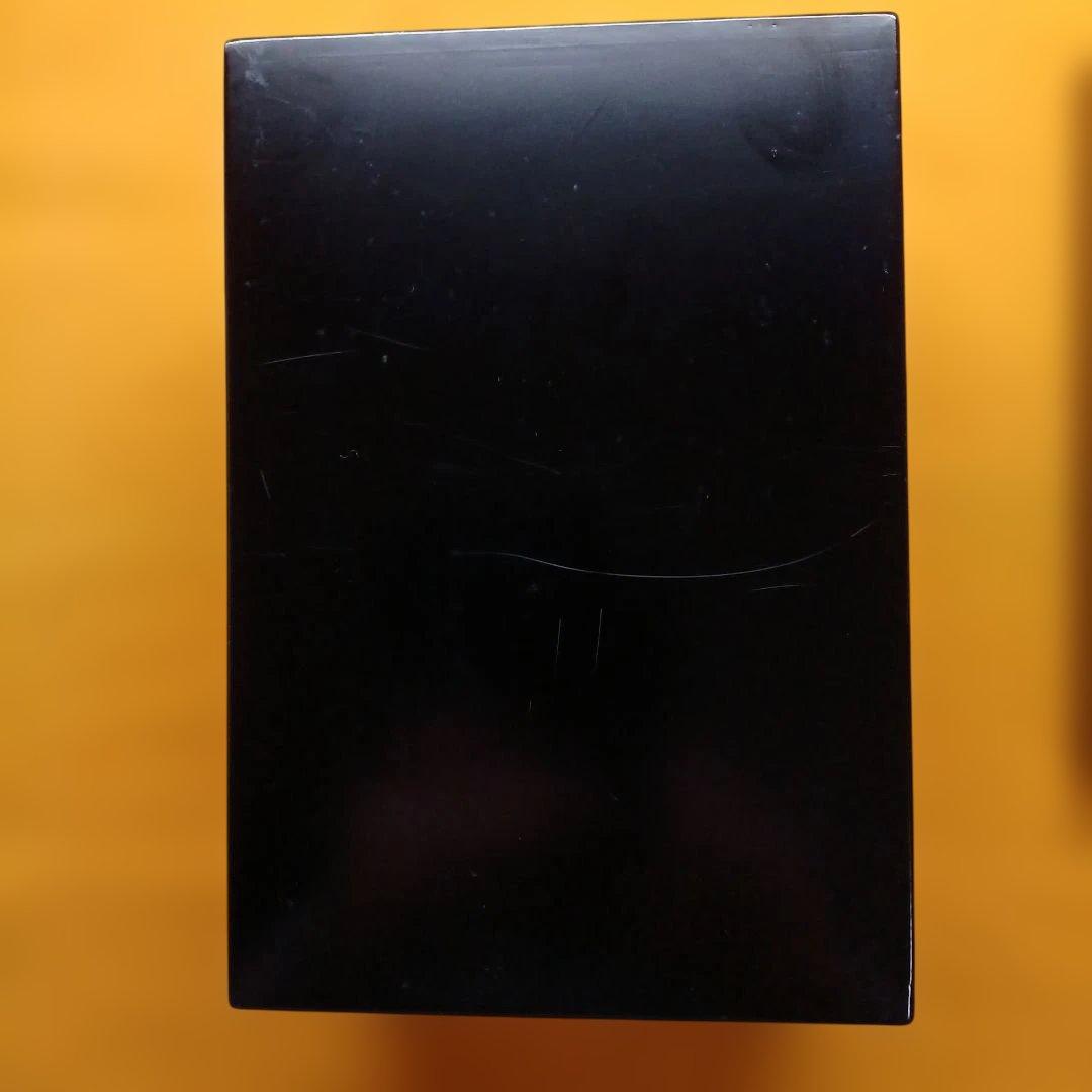 利休 茶箱 と 羽箒 鳥獣戯画の模様