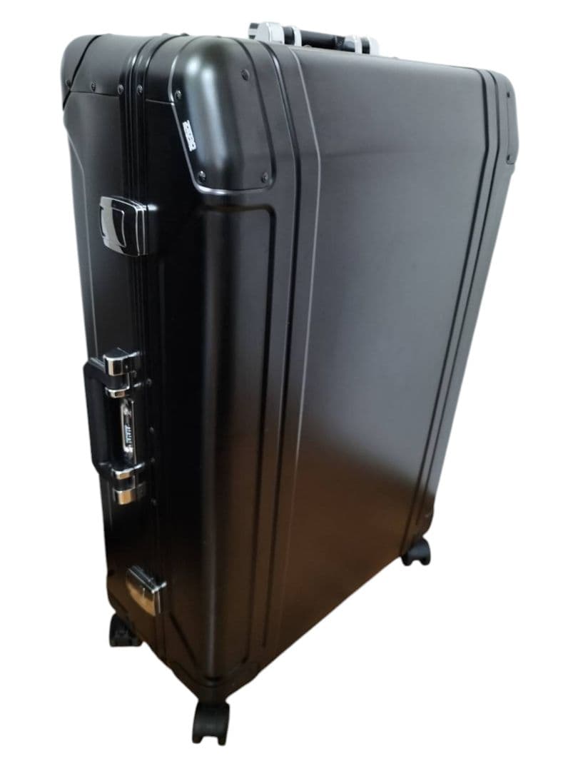 【美品】 ZERO HALLIBURTON 95L 4輪 TSAロック付き