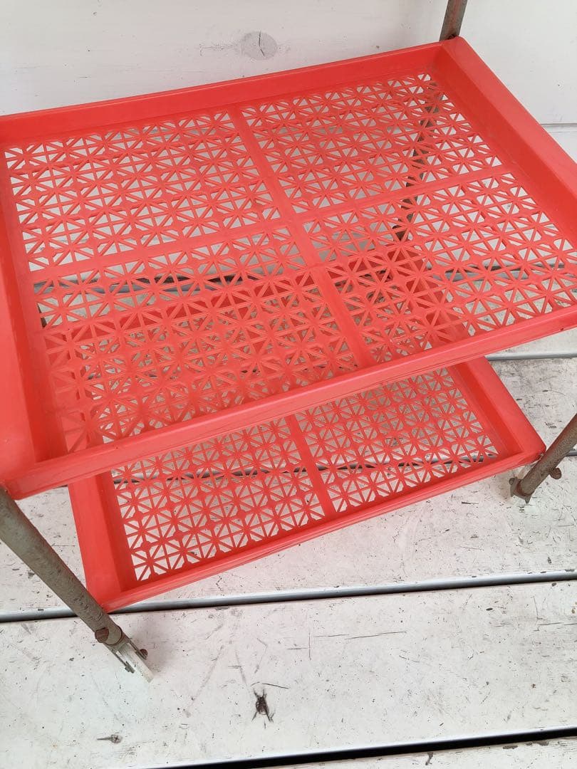 ヴィンテージ　ワゴン　キャスター　三段飾り棚　レトロポップ