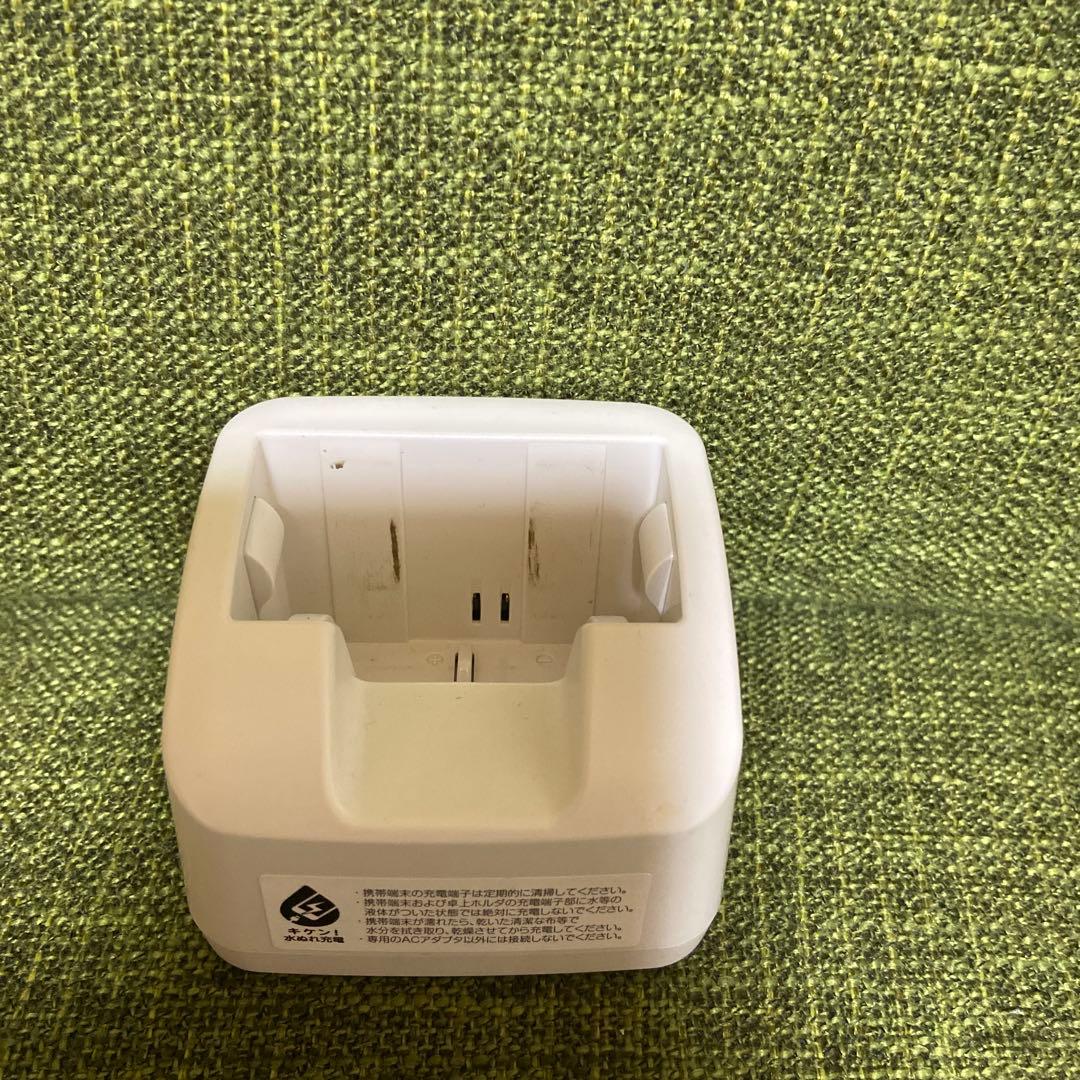 【中古】 docomo らくらくホン F-02J 卓上ホルダ付 ピンク