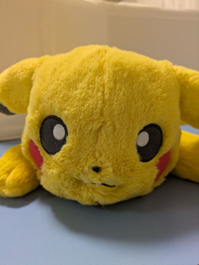 ポケモンセンターオリジナル ピカチュウ ふわふわ抱きぬいぐるみ
