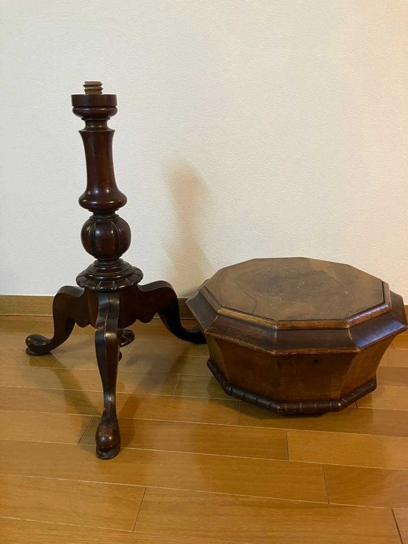 木製八角形サイドテーブル　アンティーク　イギリス