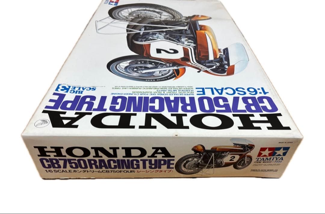 M*i様 Honda ドリーム CB750 FOUR レーシングタイプ1/6 未