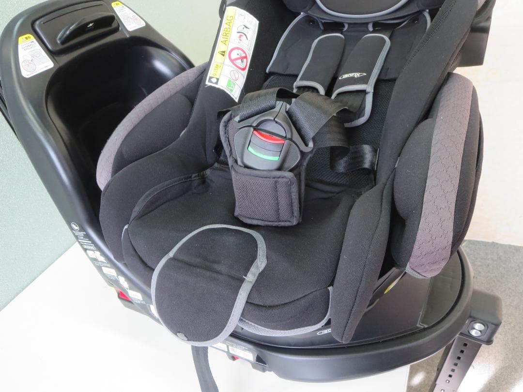 アップリカ　フラディアグロウISOFIXセーフティープラスプレミアムAB