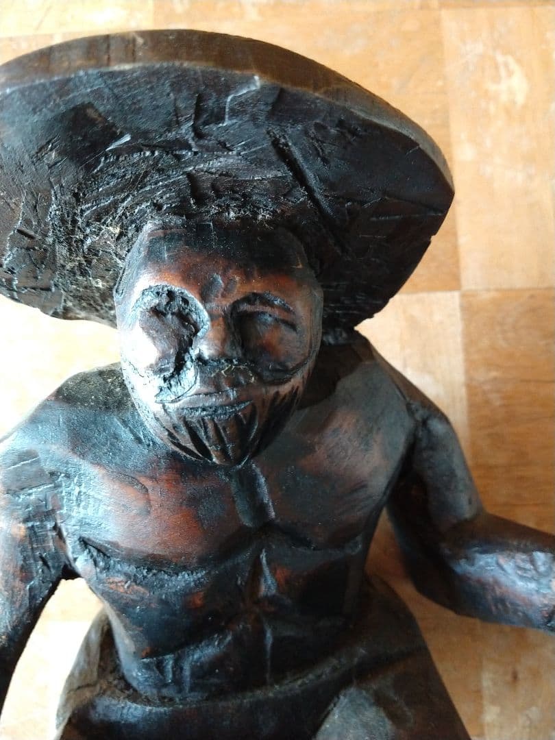 アメリカ　アンティーク　木彫り　PARA BR TOTA 96