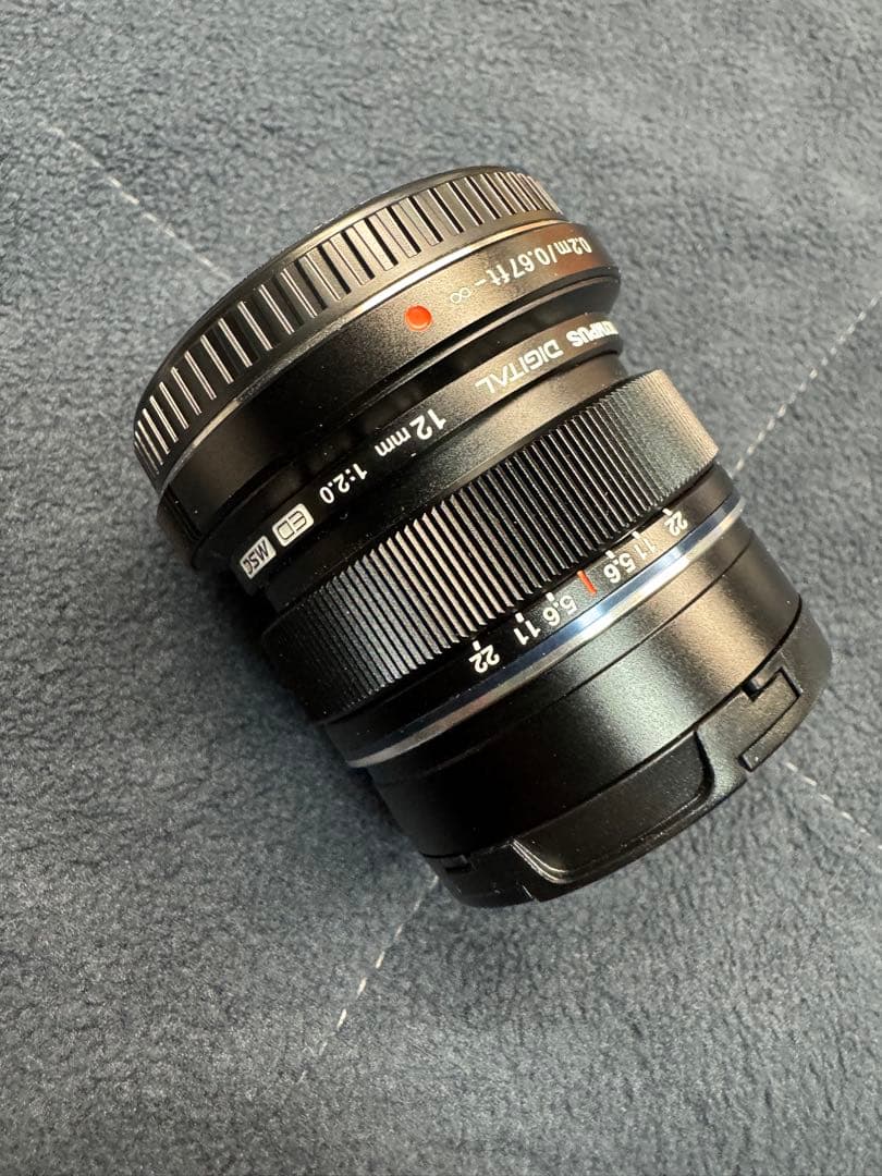 オリンパス M.ZUIKO DIGITAL ED 12mm F2.0 ブラック