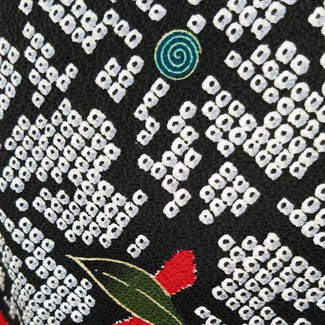 トマト正絹ちりめん絞り古典柄