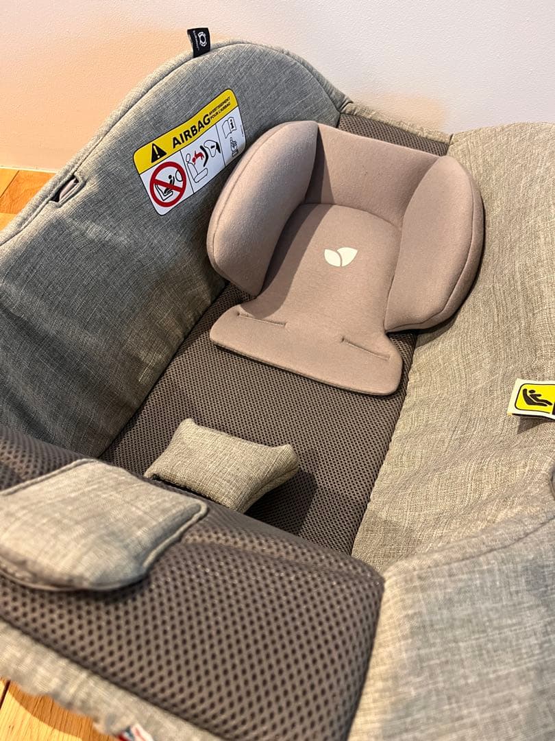 美品　チャイルドシート カバーは未使用品　i-Snug2 アイスナグ2 R129