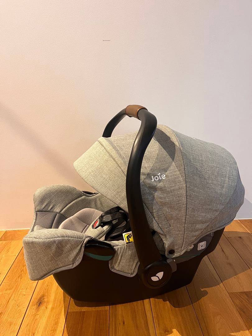 美品　チャイルドシート カバーは未使用品　i-Snug2 アイスナグ2 R129