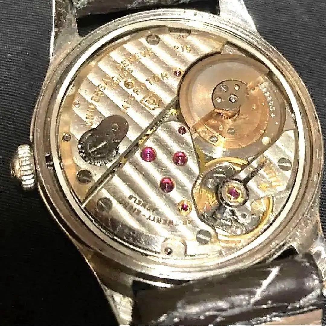 【超初期ジェンタデザイン】ユニバーサルジュネーブ Polerouter 黒文字盤