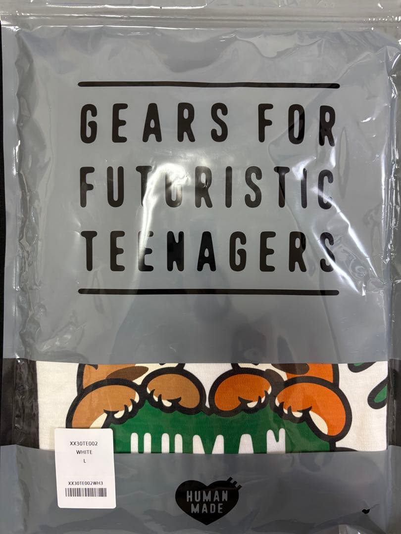 アイドル HUMAN MADE BTS Graphic T-Shirt