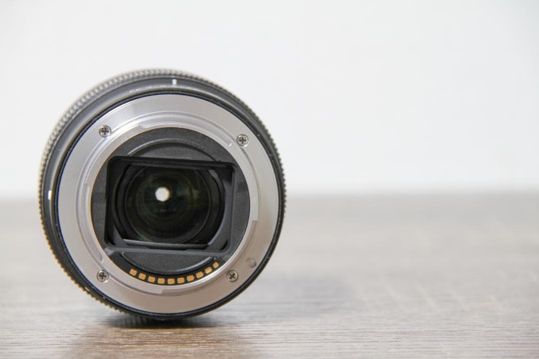 ソニーレンズ　FE 28-60mm F4-5.6 SEL2860