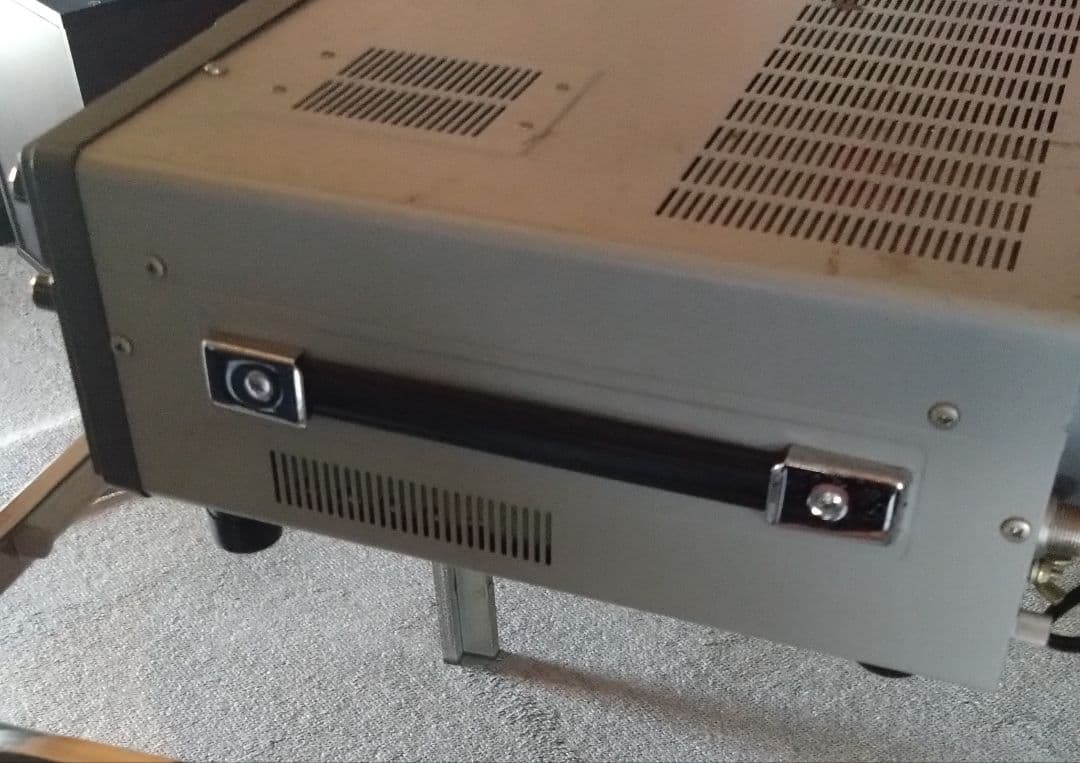 TRIO　トリオ　SSB トランシーバー　TS-830V 無線機