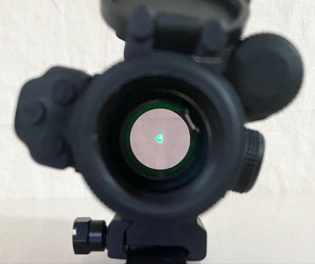 実物 Vortex Strikefire ドットサイト