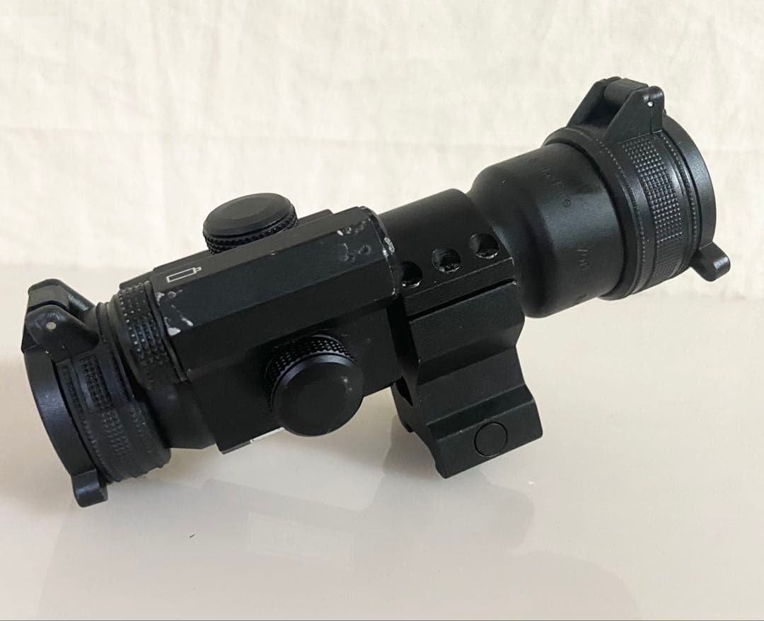 実物 Vortex Strikefire ドットサイト