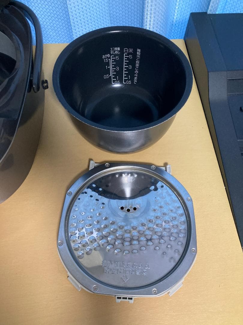 ★★★ZOJIRUSHI 象印 IH炊飯器 NP-VD10 ★5.5合炊き