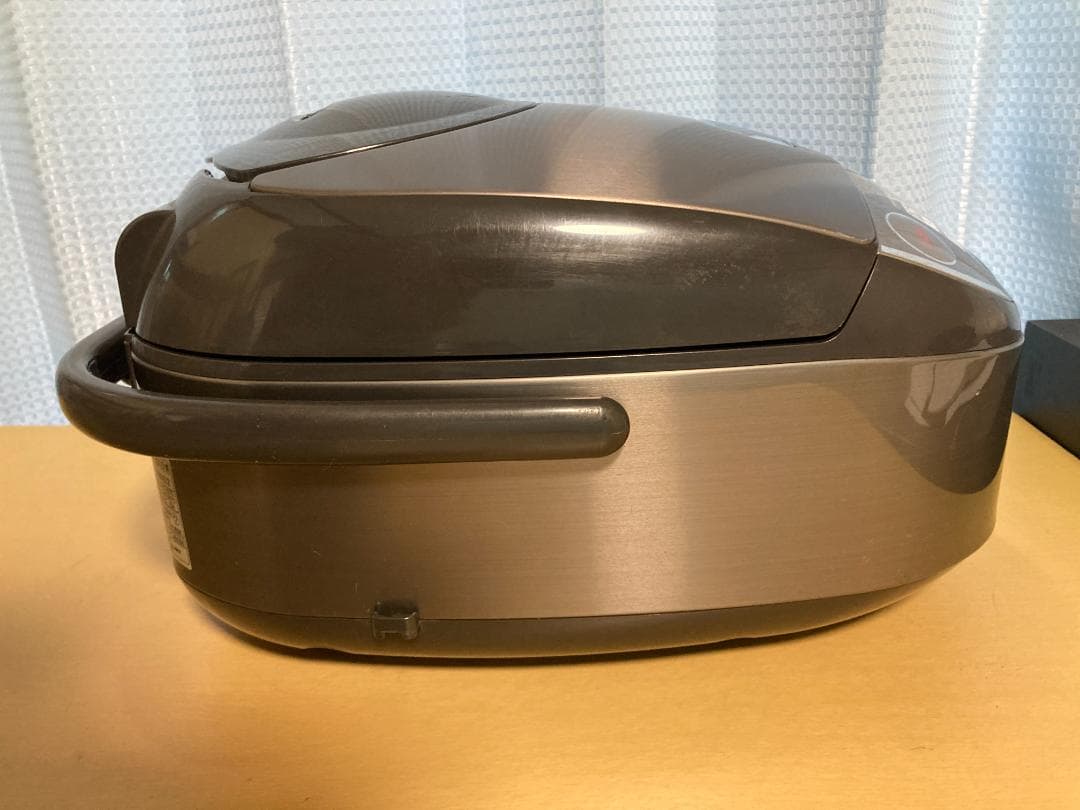 ★★★ZOJIRUSHI 象印 IH炊飯器 NP-VD10 ★5.5合炊き